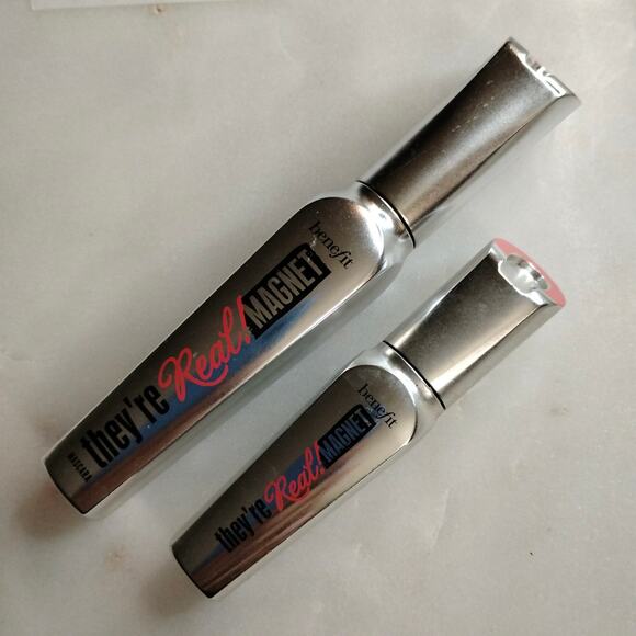 Benefit They're Real Magnet Mascara Full and Travel Size - Picture 1 of 2